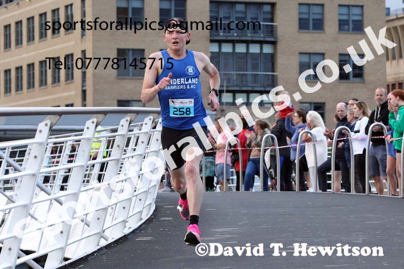 Quayside 5k Road Race, Newcastle/Gateshead, 2021, August 11th. Photo: David T. Hewitson/Sports for All Pics